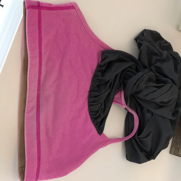 Lululemon tank - Picture 2 of 3